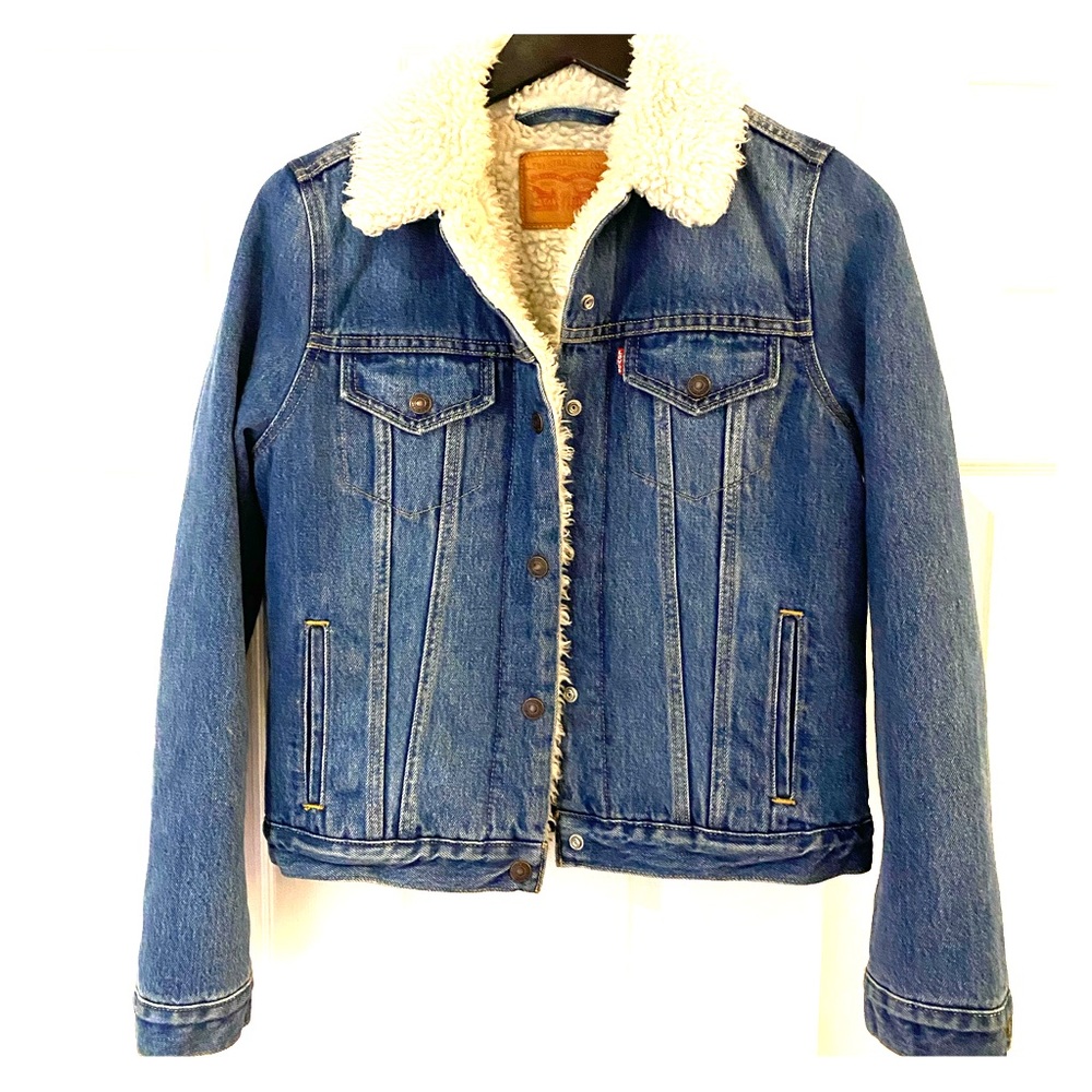 Levi’s Sherpa Trucker Jacket